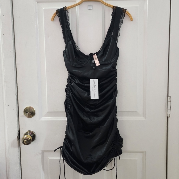 NWT For Love and Lemons Black Inez Sexy Satin Dress SIZE SMALL - Picture 5 of 8